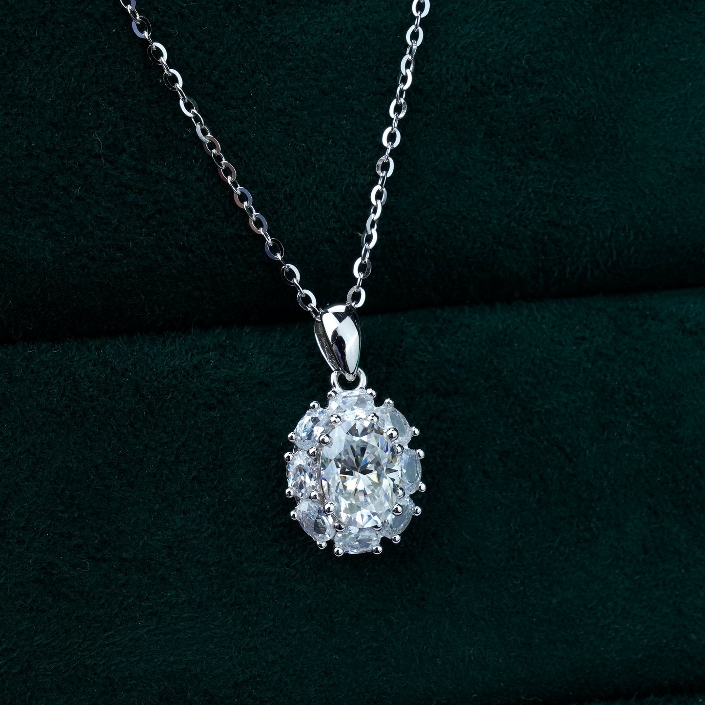 Oval Cluster 1Carat Moissanite Necklace