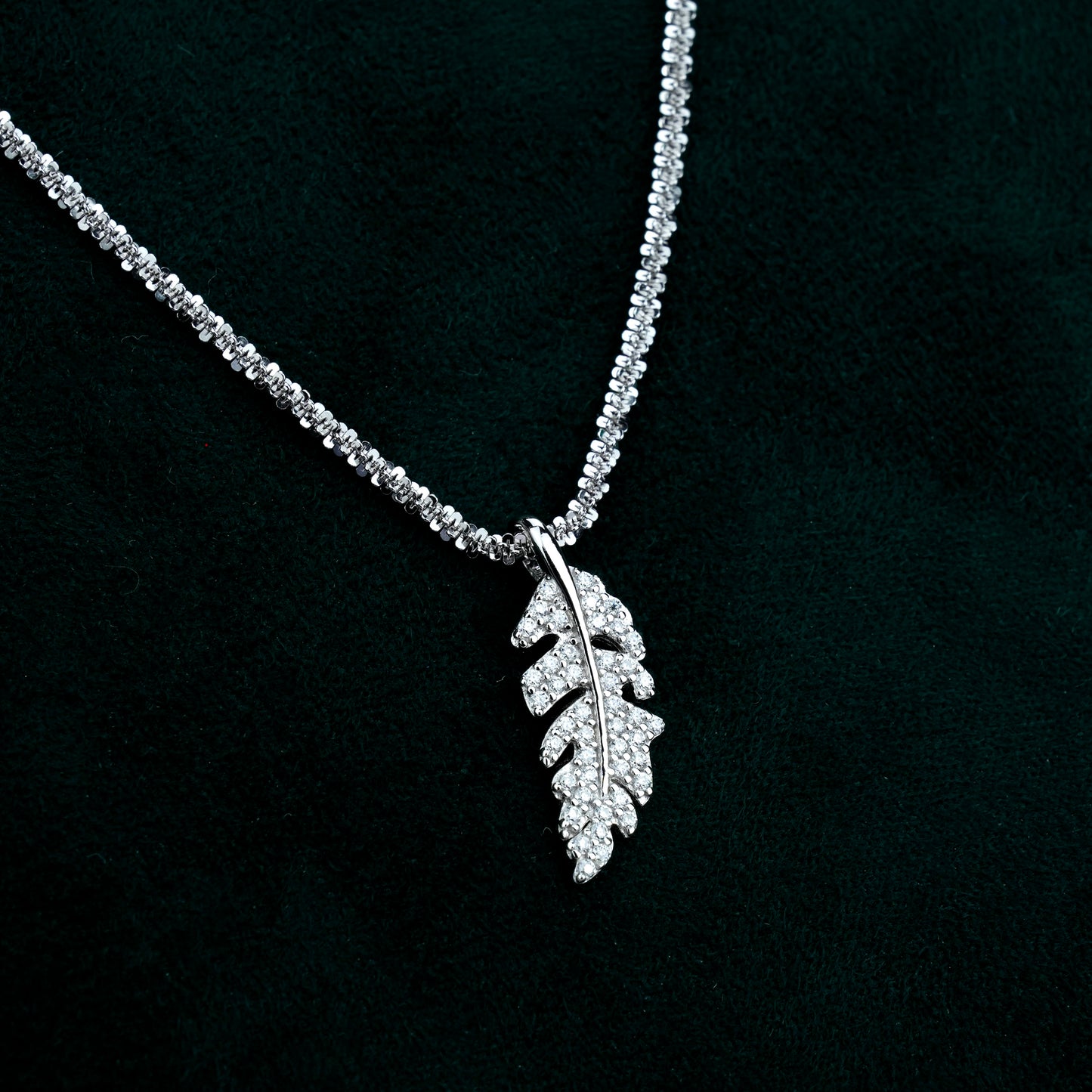 Feather Pavé Moissanite Diamond Choker